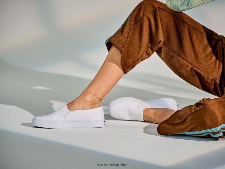 RF0RND2 tenis de lona de dos pisos sin cordones blanco mujer Keds